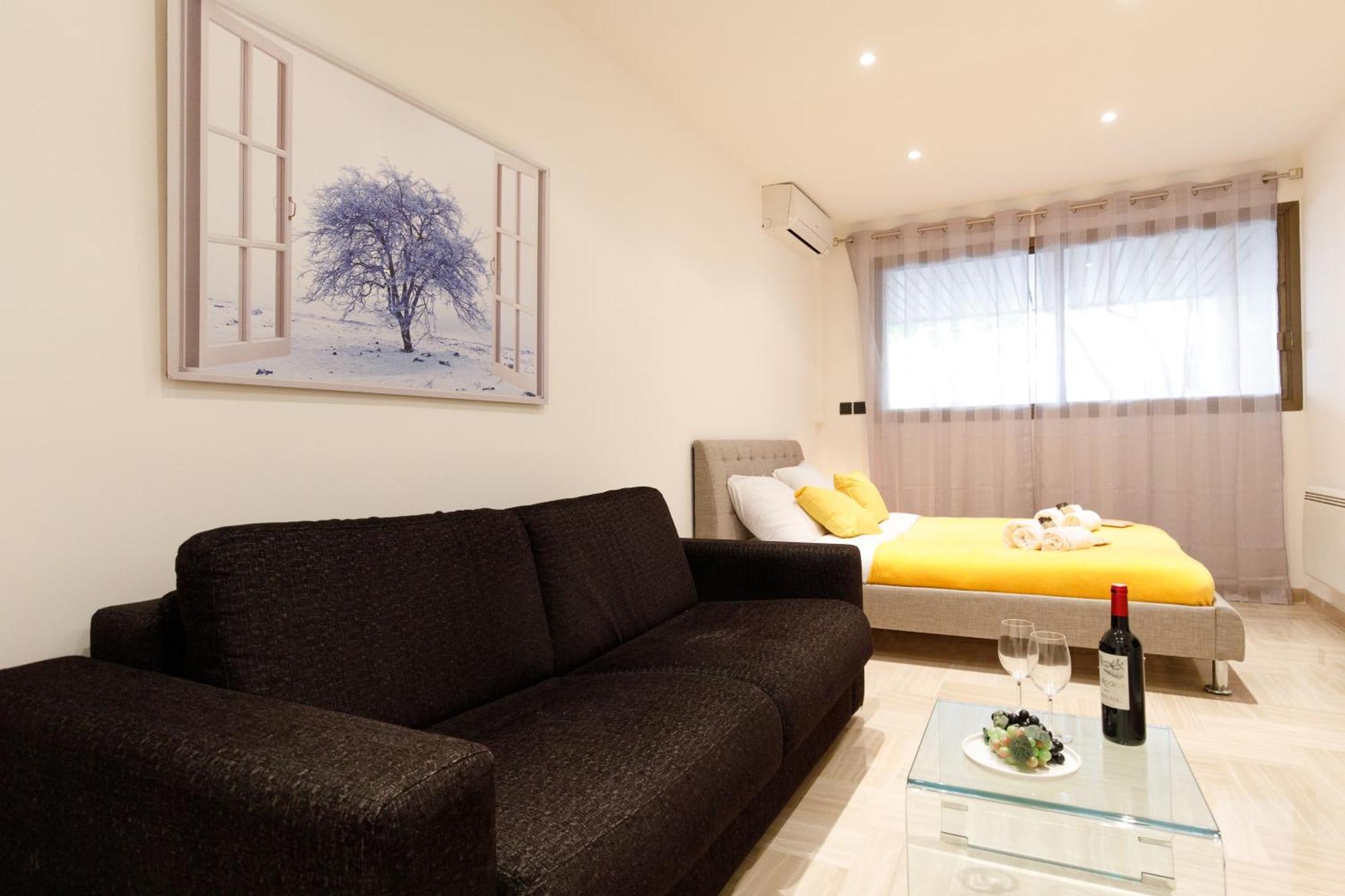 Gray D'Albion 2C4 Yourhosthelper Cannes Ngoại thất bức ảnh